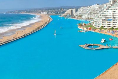 largest pools in the world