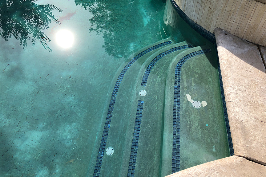 Self Cleaning Pool Leak Detection
