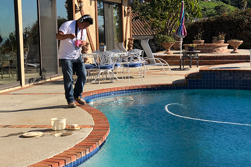 Swimming Pool leak Detection By CalTech - 818-426-2953.